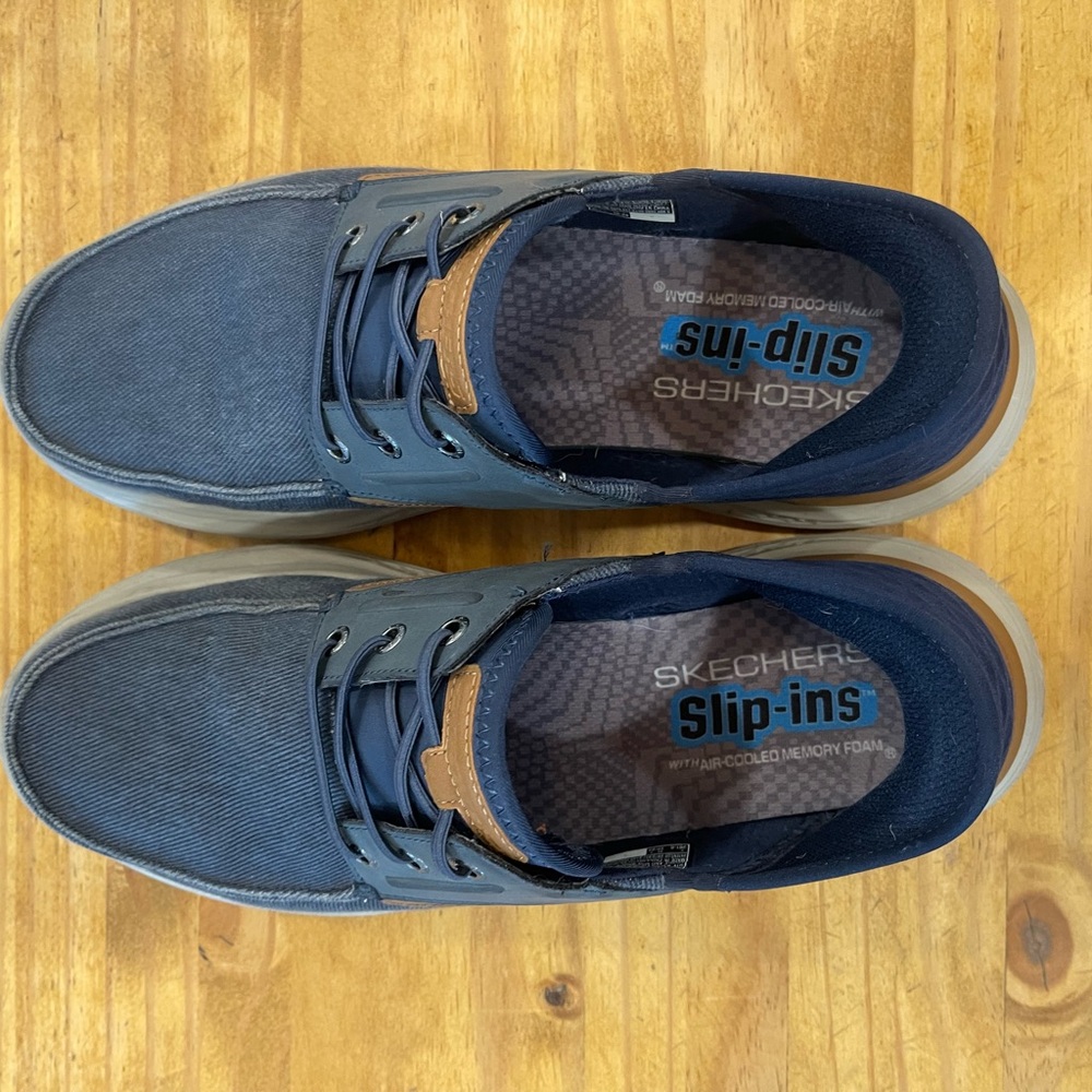 Skechers Men's Navy and Tan Boat Shoes - Picture 5 of 6